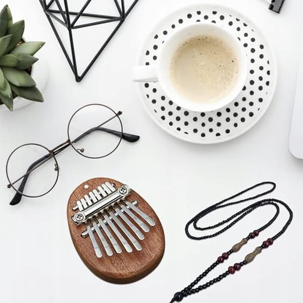 Mini kalimba, tumpiano, 8 tangenter, med flätad sträng
