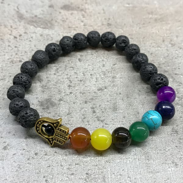 Boho armband med vulkansten. Hamsa Chakra 03