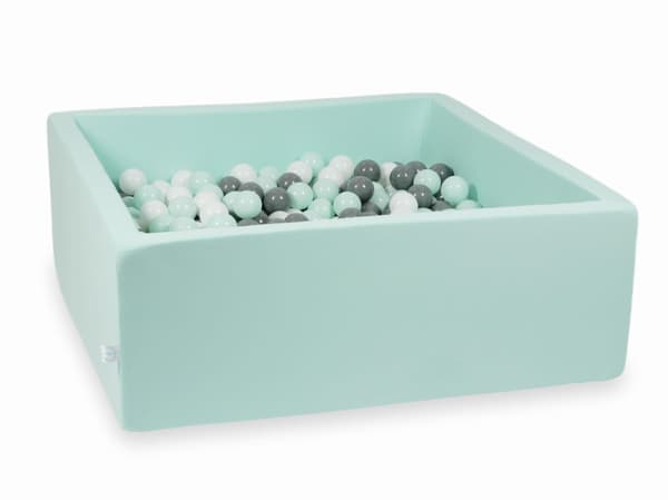 Torrmyntapool 110x110x40 med 600 bollar: vit, grå, ljusmint