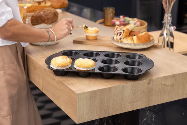 Florina Likoris muffinform til 12 muffins