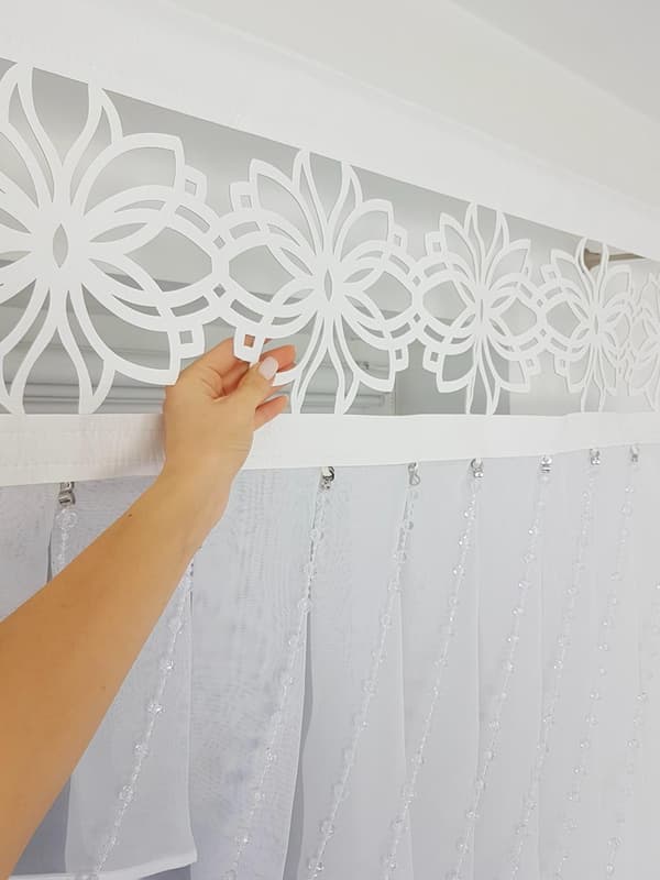 Dekorativ fönsterpanel vit 200cm