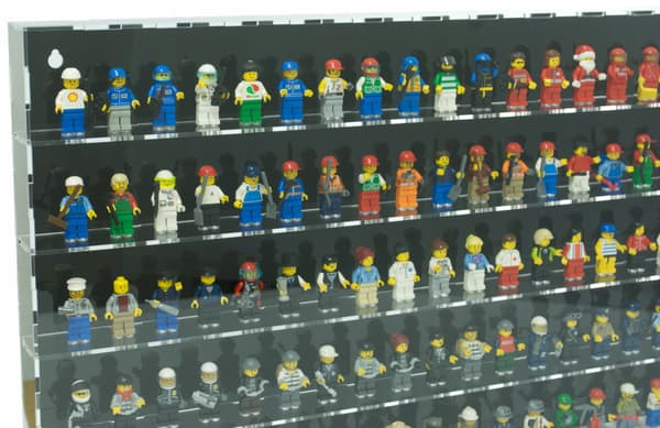 Stor rammemontre med beholder til 100 lego minifigurer