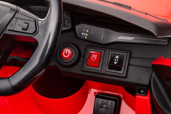 Audi RS6 BRD-2118 Röd batteridriven bil