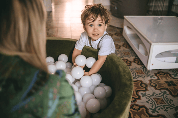 Tør pool 110x30 fløjlsblød olivengrøn uden bolde