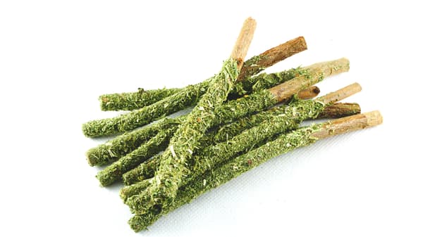 Hasselnøddetyggepinde med persille 50 g, HS.36C