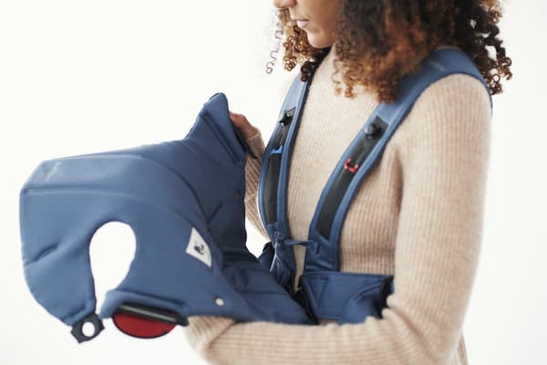 BABYBJÖRN MINI 3D Jersey - Bæresele, lysegrå