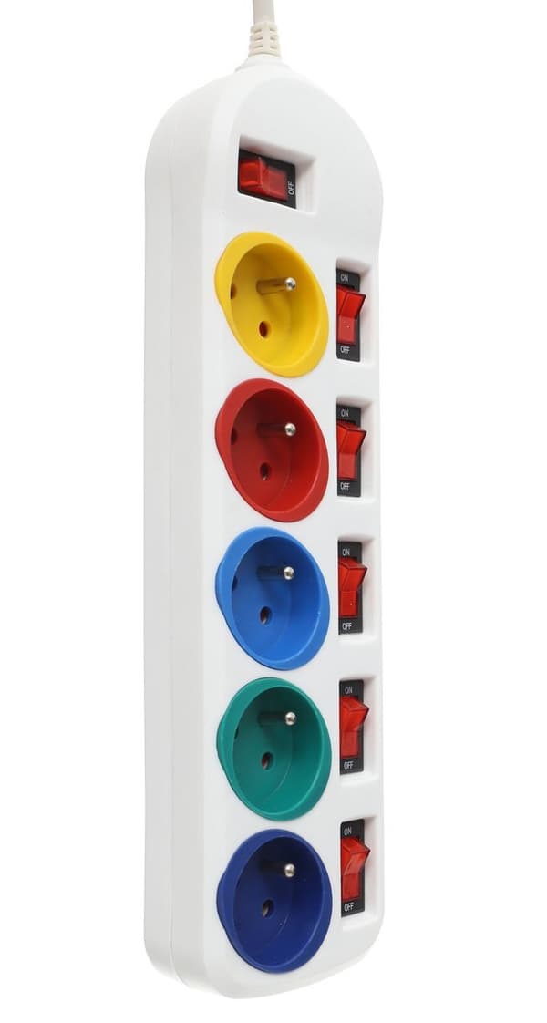 Forlængerledning 5m 5 stikkontakter KD4002