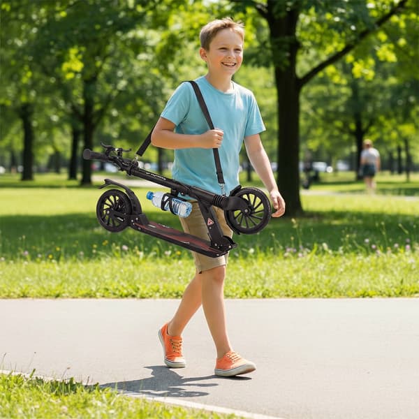Scooter med flaskhållare, rem, broms, hopfällbar, fram- och bakfjädring