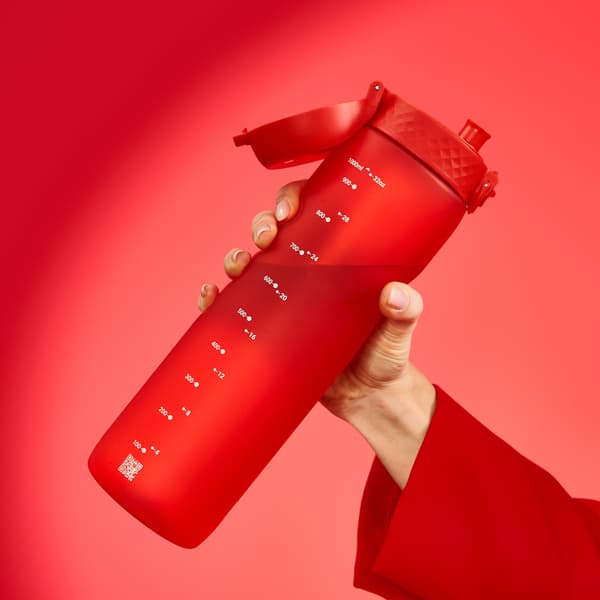 ION8 BPA-vapaa pullo I8RF1000RED Punainen