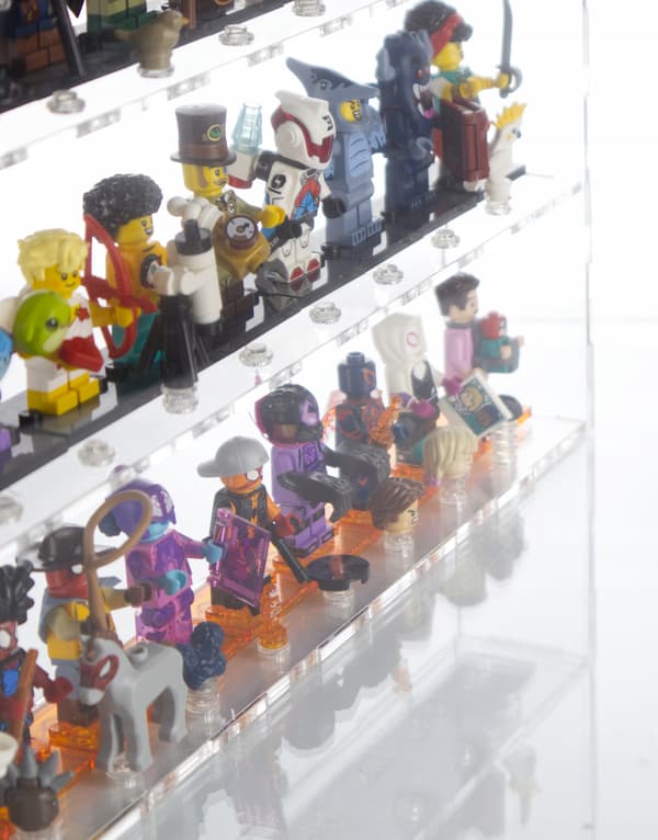 Stor displaylåda för 60 legofigurer plus extra dubbar