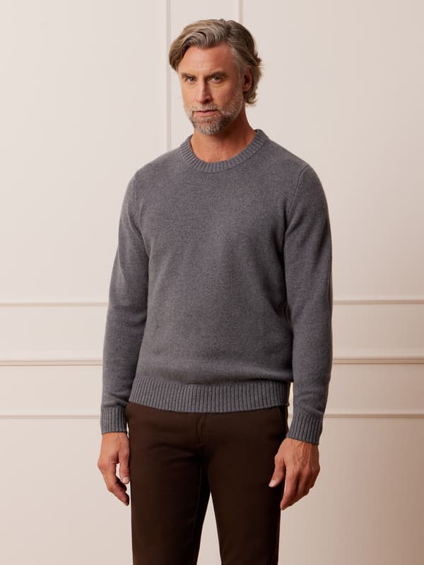 GRÅ RUCKER SWEATER L