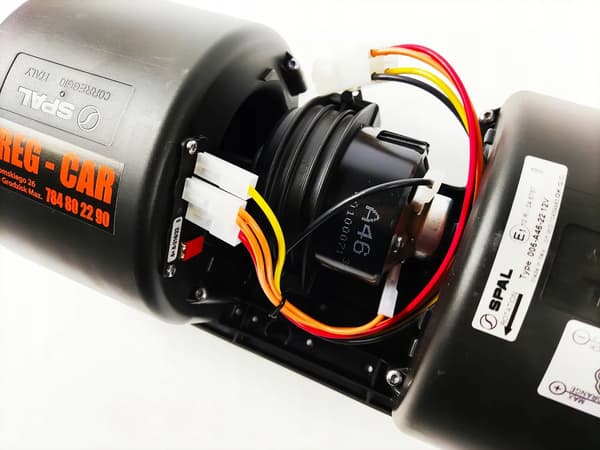 Blæser/ventilator spalte 006-B46-22 24V
