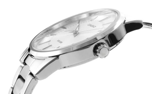 Herrklocka CASIO MTP-1303D-7AV (zd021a) med låda