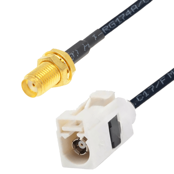 Pigtail-liitin B-naarasliitin / SMA-naarasliitin RG174 1m