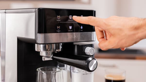 Cecotec Power Espresso 20 Touch & Cream Kaffemaskine (A01_EU01_111060)