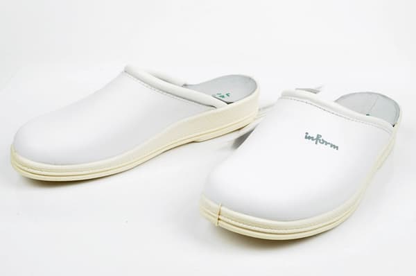 Inform Clog weiss [110510] r.44