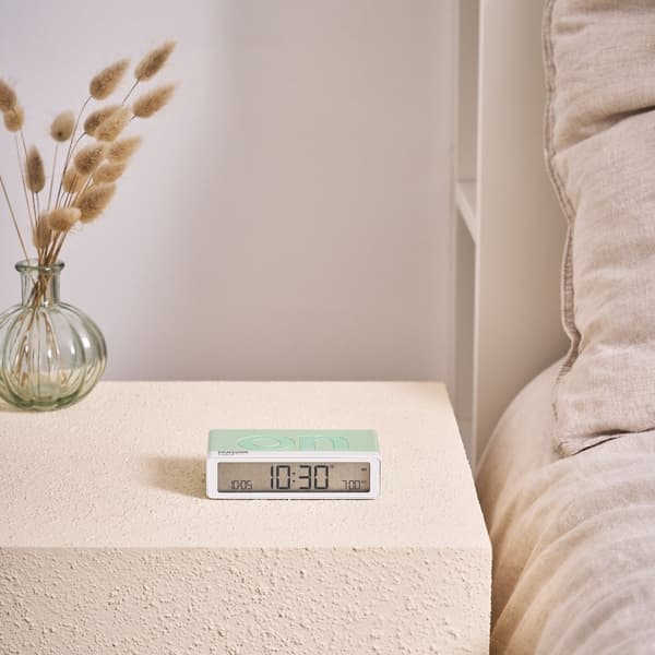 Lexon Flip Classic X Dubbelsidig Väckarklocka, Pantone Mint