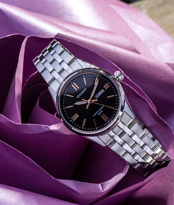 Casio Dameur LTP-1335D-1A2 med boks