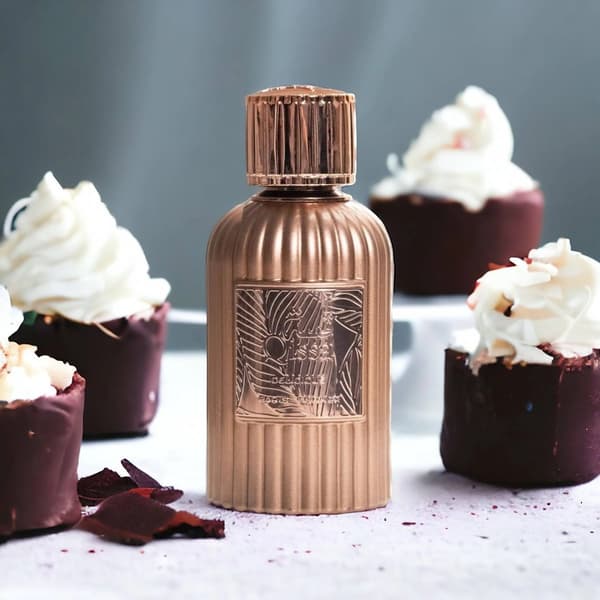 PARIS CORNER Qissa Delicious 100 ml Eau de Parfum naisille