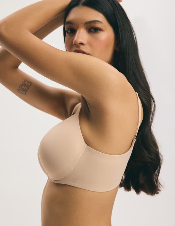 Q1.13 VACKER Esotiq vadderad bh | sandbeige 90E