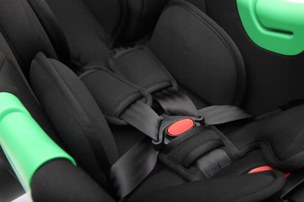 BIUCO BC128B + ISOFIX BC109F -turvaistuin