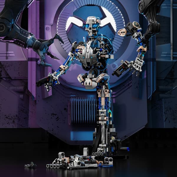 MJI 13091 - Rörlig mekanisk robot Cyborg Technic LED, 692 st.