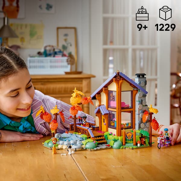 LEGO Friends Efterårsskovshus 1229 dele (42705)
