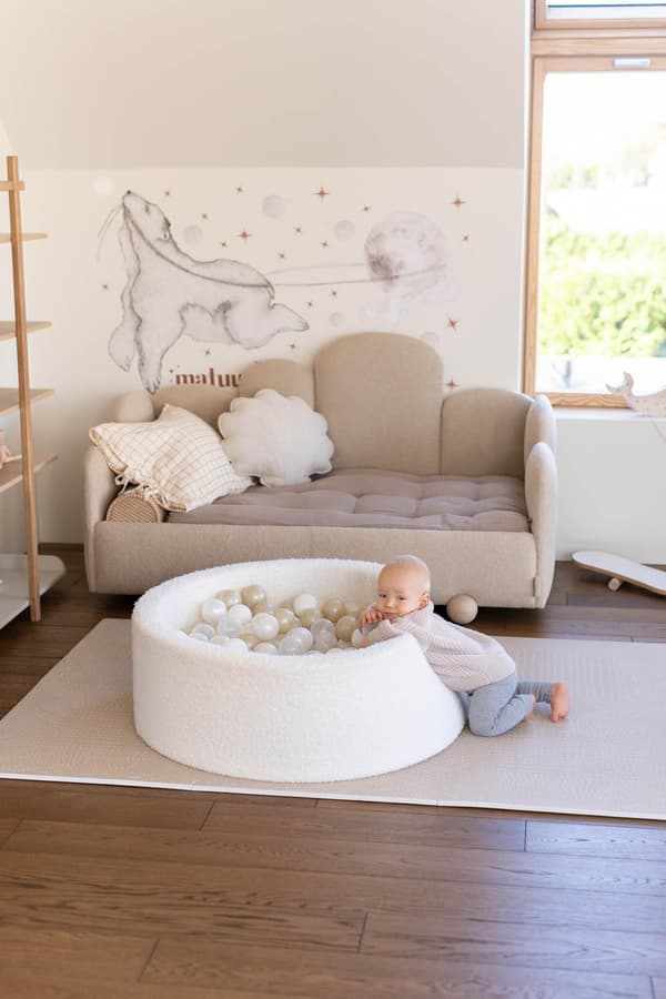 Torr pool 90x30 Boucle Vit 200 bollar: vit, pärlfärgad, beige