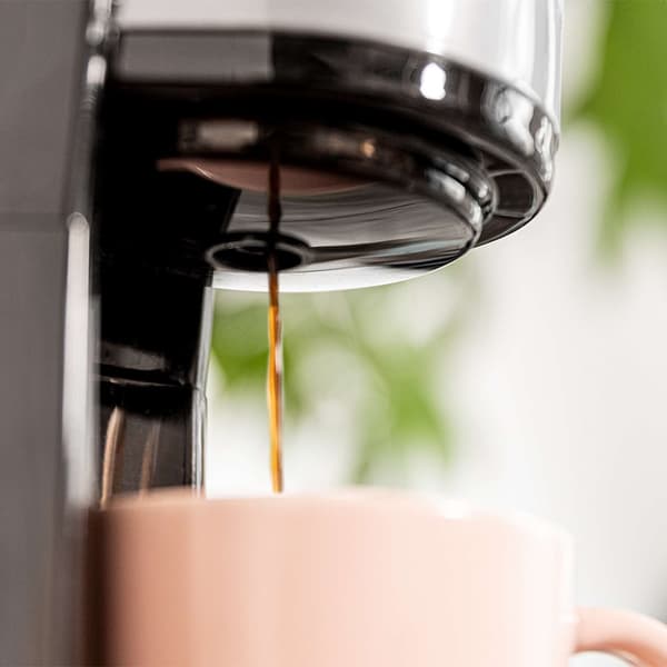 Cecotec Coffee 66 Drop & Go automatisk trykkaffemaskine