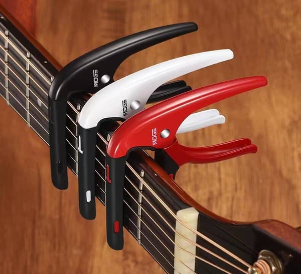 Capo för elektroakustisk gitarr MOGE MC-3 Svart