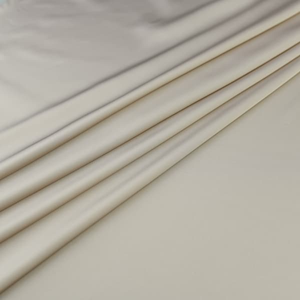 Lys beige silkechiffon