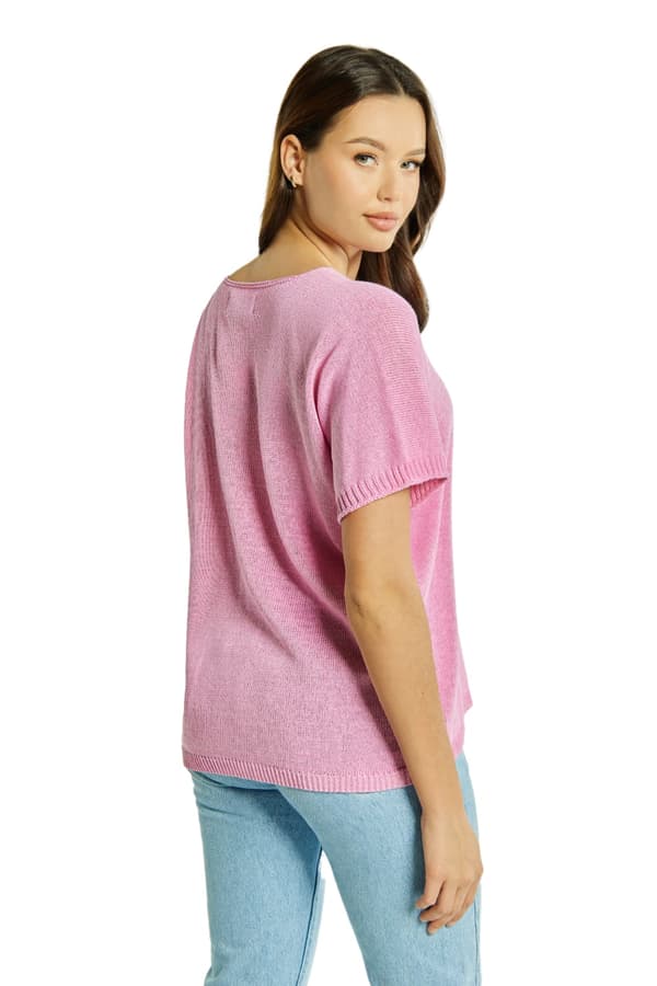 Paloma Damblus, Rosa, Cameo