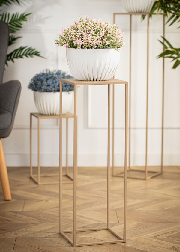 Beige stående blomställning 70 cm