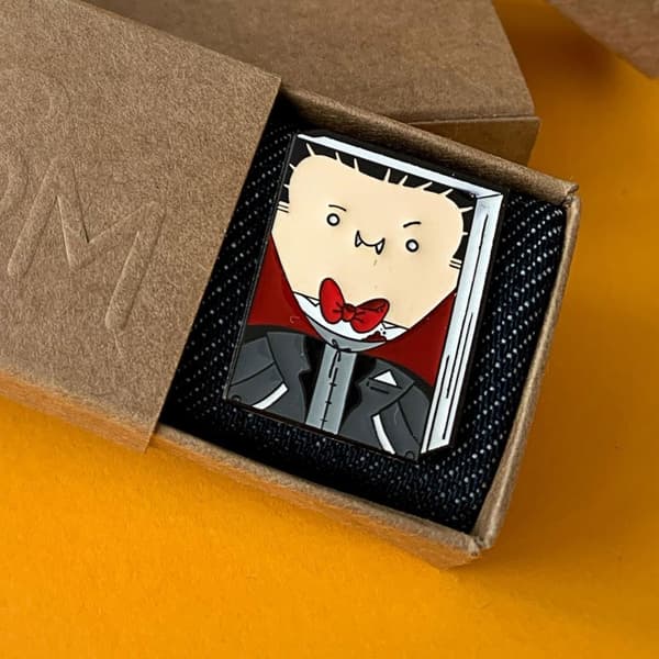 Pin - Grev Dracula