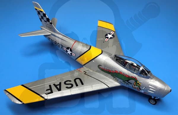 MCRD260 CL-13/F-88F Saber