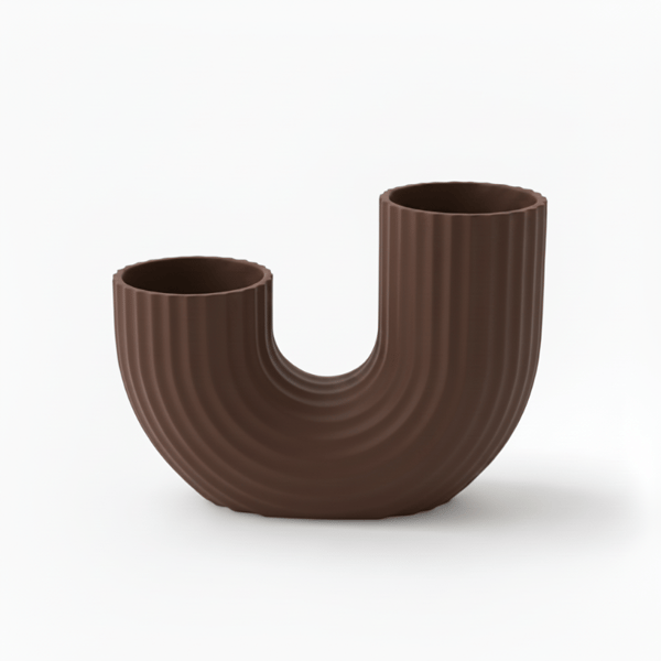 Modern brun minimalistisk vas i U-form med elegant form