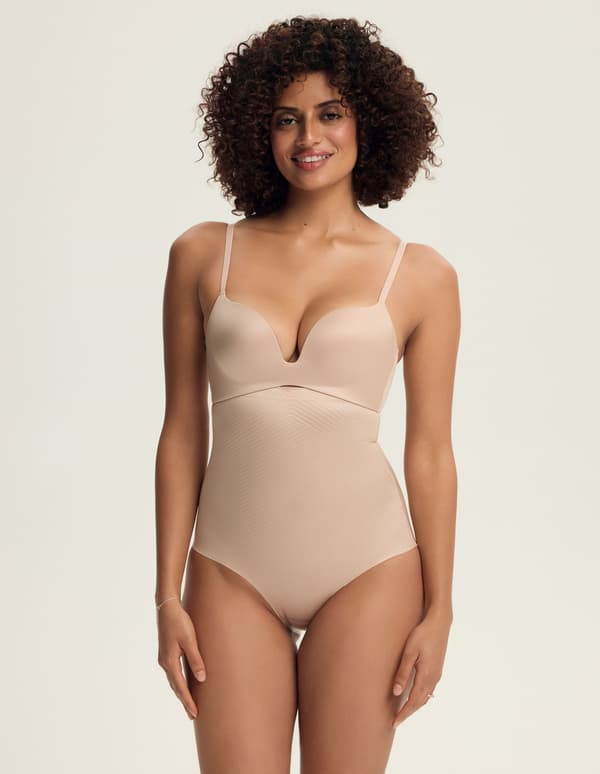 Shapy Esotiq trosor med hög midja | Beige M