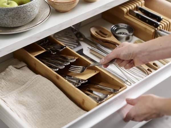 DrawerStore Bambu Bestickorganisatör / Joseph Joseph