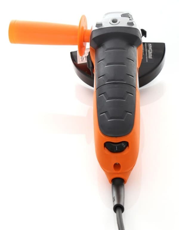 Kulmahiomala 900W KD1554