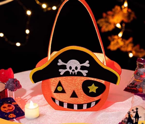 Halloweenpumpaformade godispåsar 2 st
