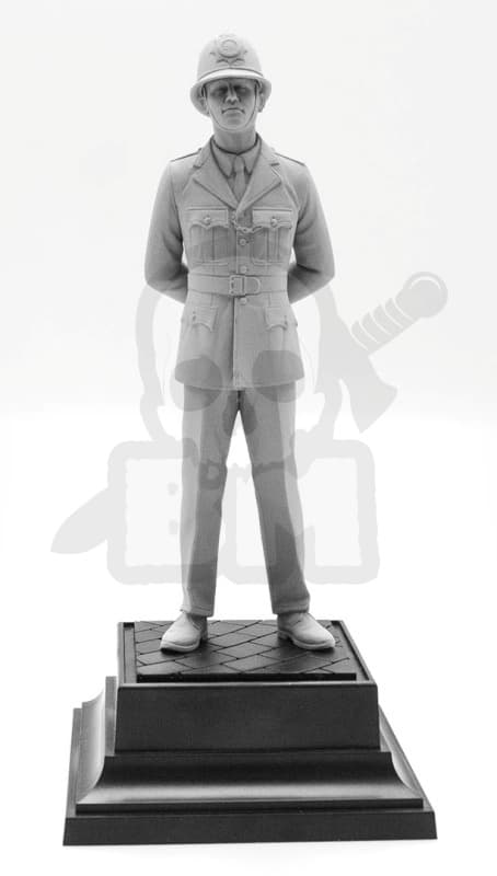 ICM16011 Brittisk polis 1:16