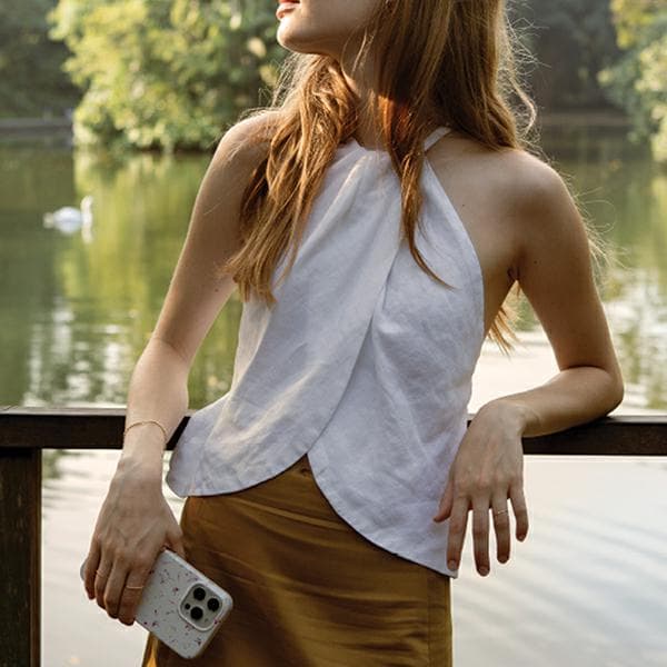 UNIQ Coehl Prairie-etui til iPhone 15 Pro, beige