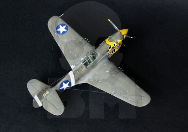MCRZD202 P-40E Aleutian Tiger 1:72 Startset