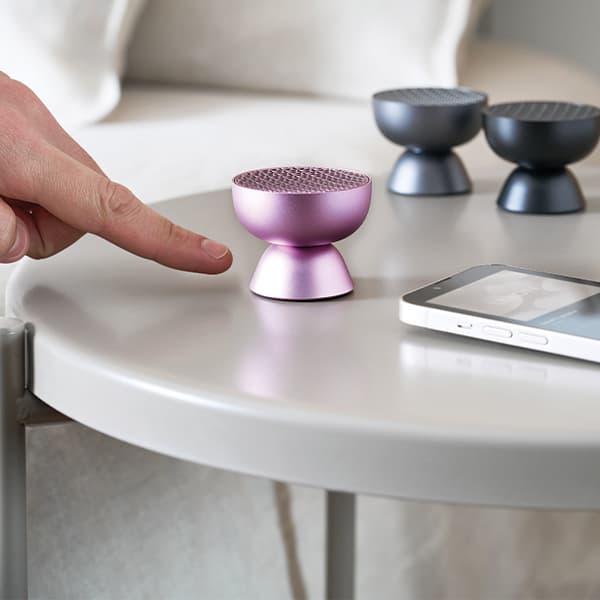 Lexon Tamo Bluetooth-högtalare ljusrosa