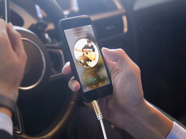 AUDIKABEL AUX L11 mini-jack Dudao SORT