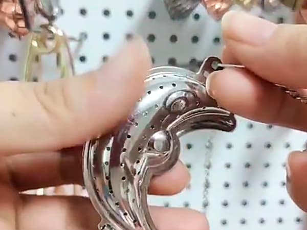Måne te-infuser.