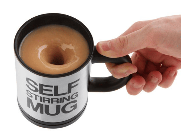 BB50 SELVOMRØRENDE TERMOKOP BLANDER KAFFE OG TE SJOV GADGET