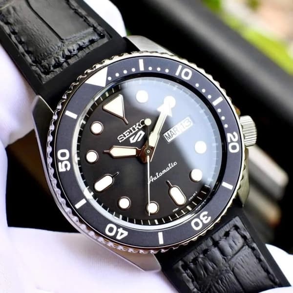Herreur SEIKO SRPD65K3 med boks
