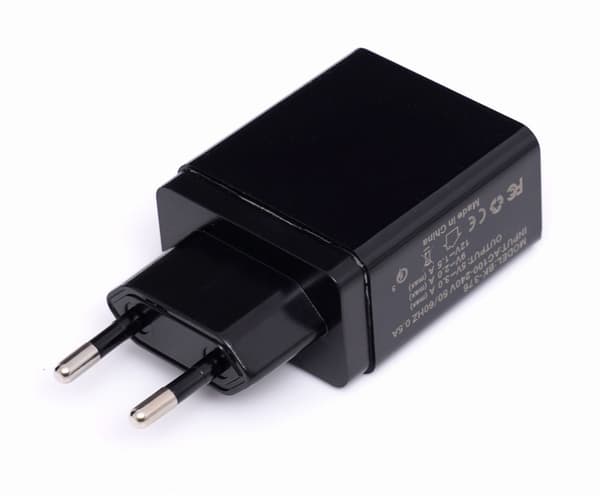 Quick Charge 3.0 -seinälaturi KD1237