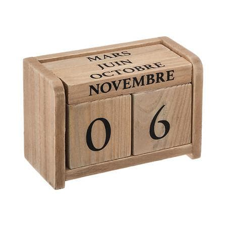 Träkalender 11x 7,5 x 5,5 cm